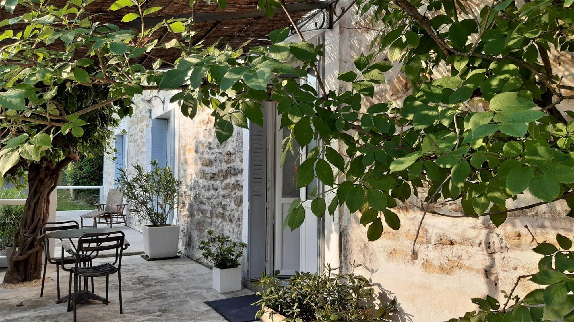 Mas Notre-Dame, Adult Only, Situation Ideale, Grand Jardin Paisible Grospierres Exterior foto